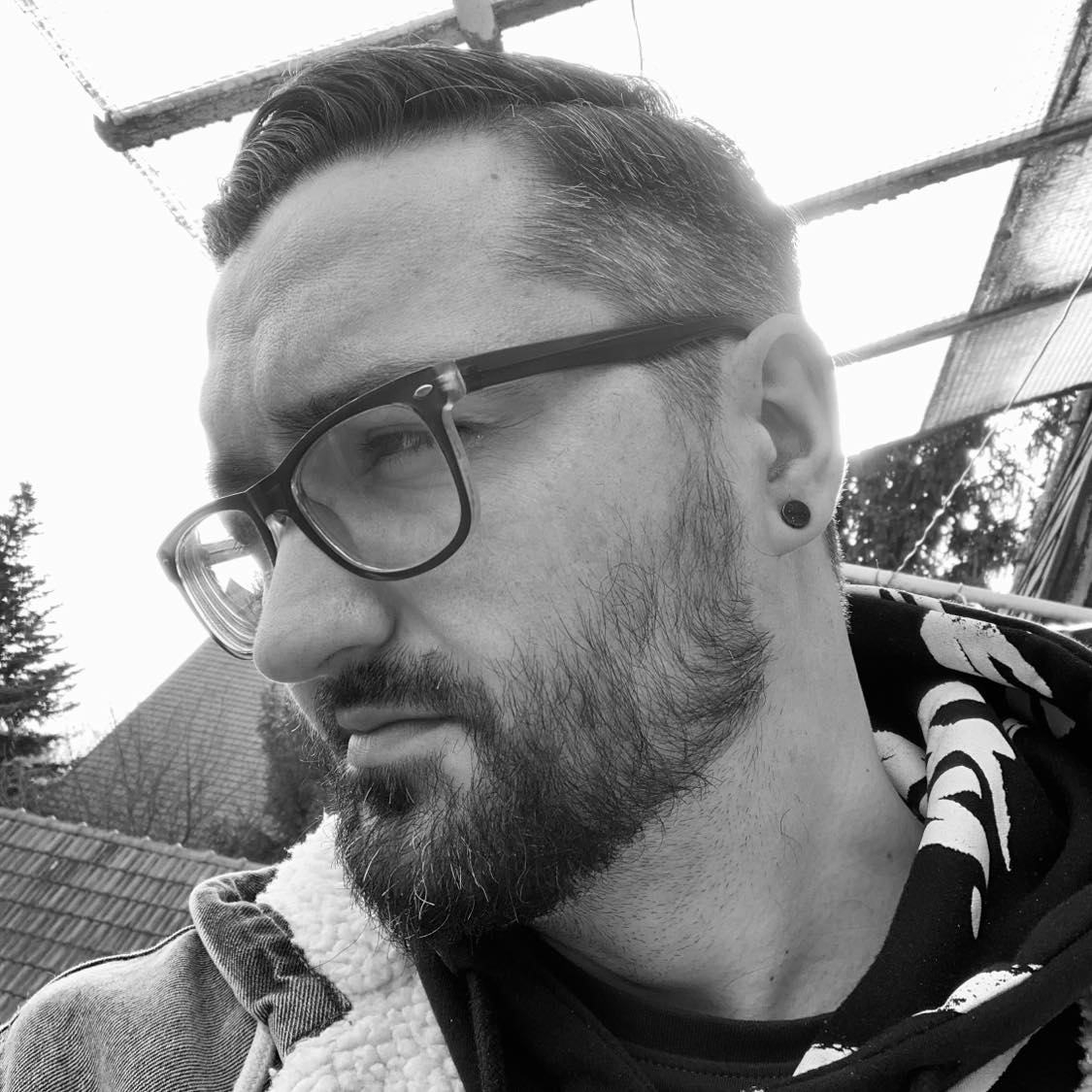 Csapattag - Graphic Designer